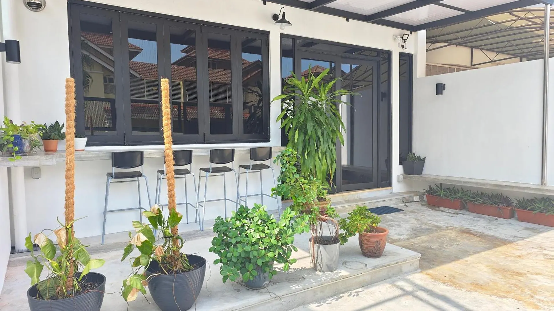 Vakantiehuis 35 Beachhouse Batu Ferringhi 7 Bedroom 7 Bathroom Ev Friendly Maleisië